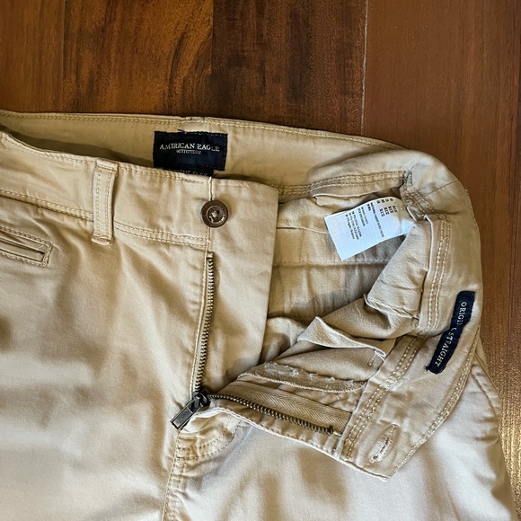 Men’s American Eagle Khakis 31x32 Excellent condition - Picture 4 of 4